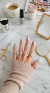 10 Chrome Nail Looks That Dominate Social Media