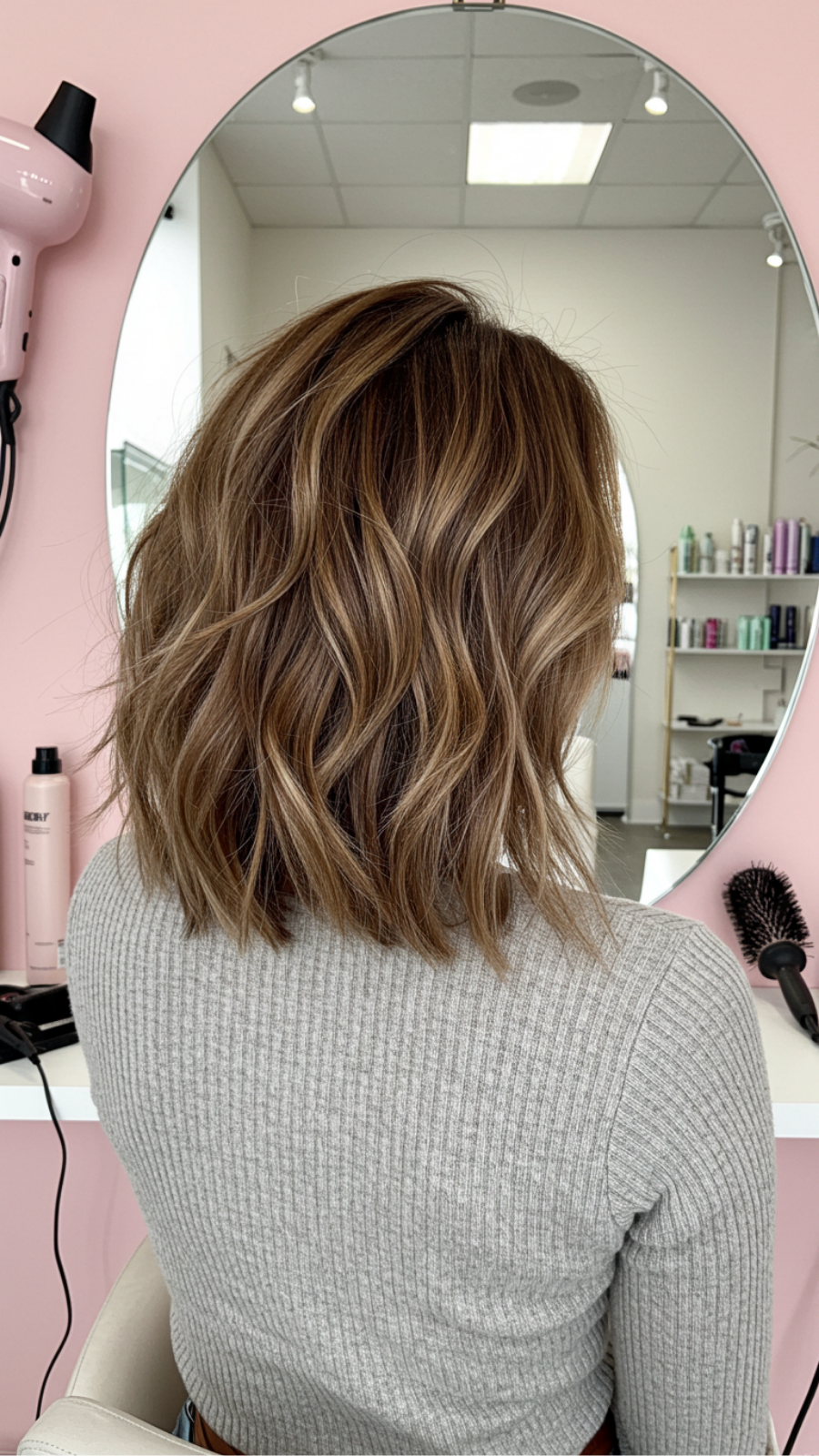 Textured Lob: The Versatile Bob for Trendy Layers
